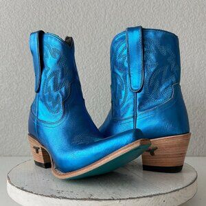 Lane SMOKESHOW Womens Cowboy Booties Size 8 Metallic Blue Western Short Snip Toe